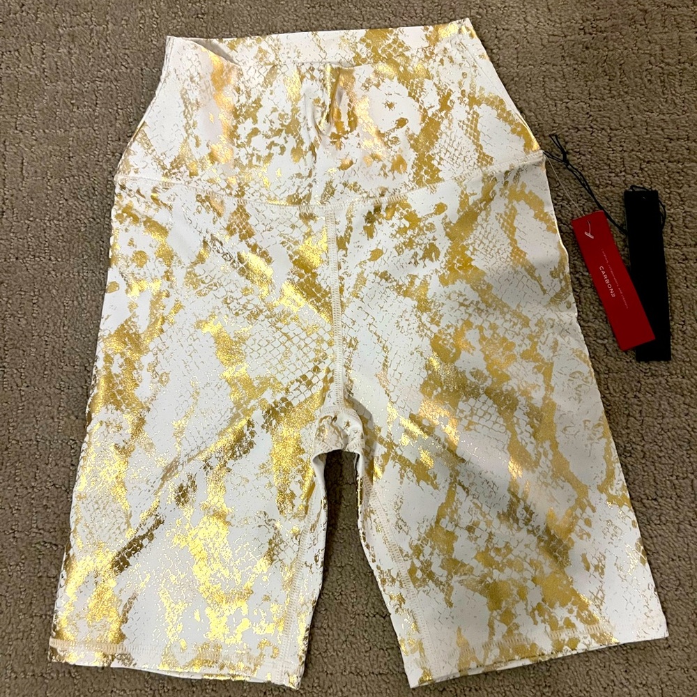NWT Carbon 38 woman’s biker shorts size small